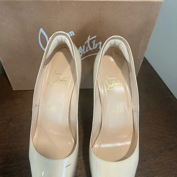 Christian Louboutin Hyper Prive 120 Elegant Cream Peep Toe Heels 39 - Picture 7 of 9